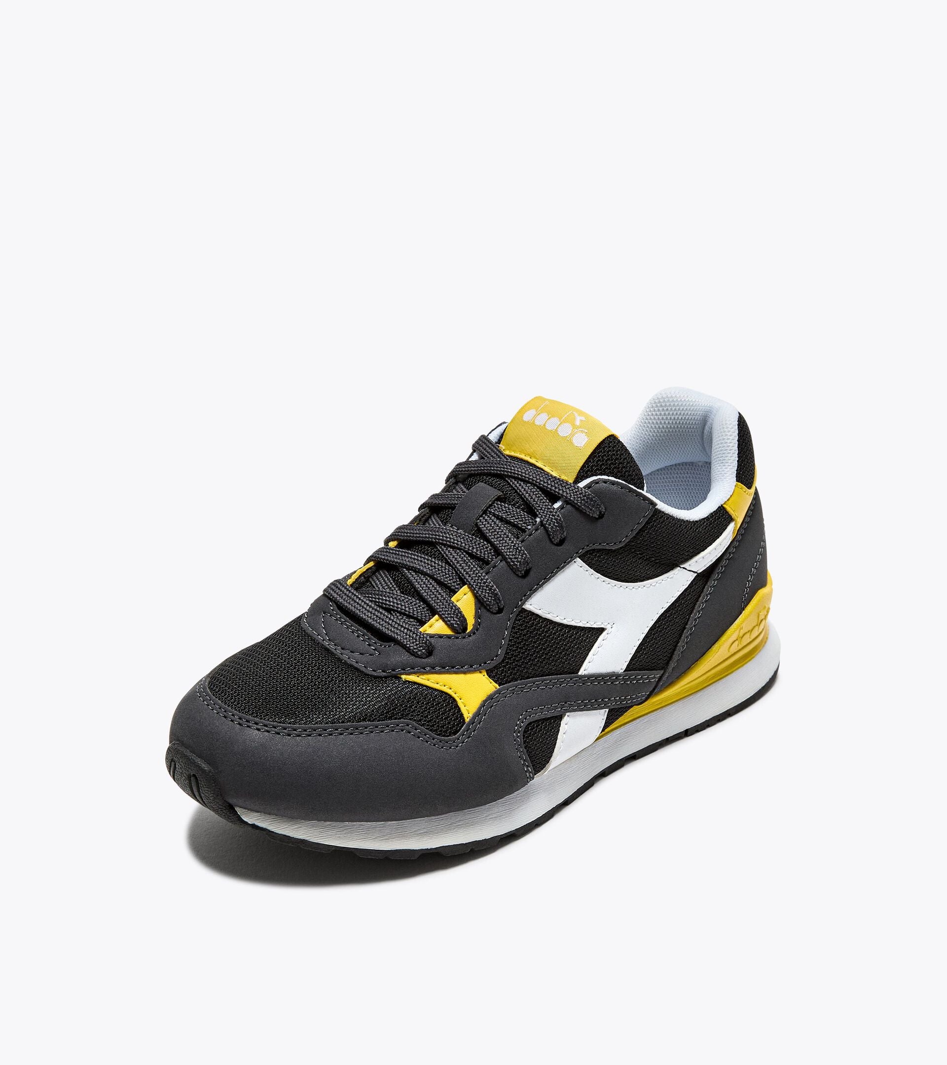 DIADORA N.92 GS