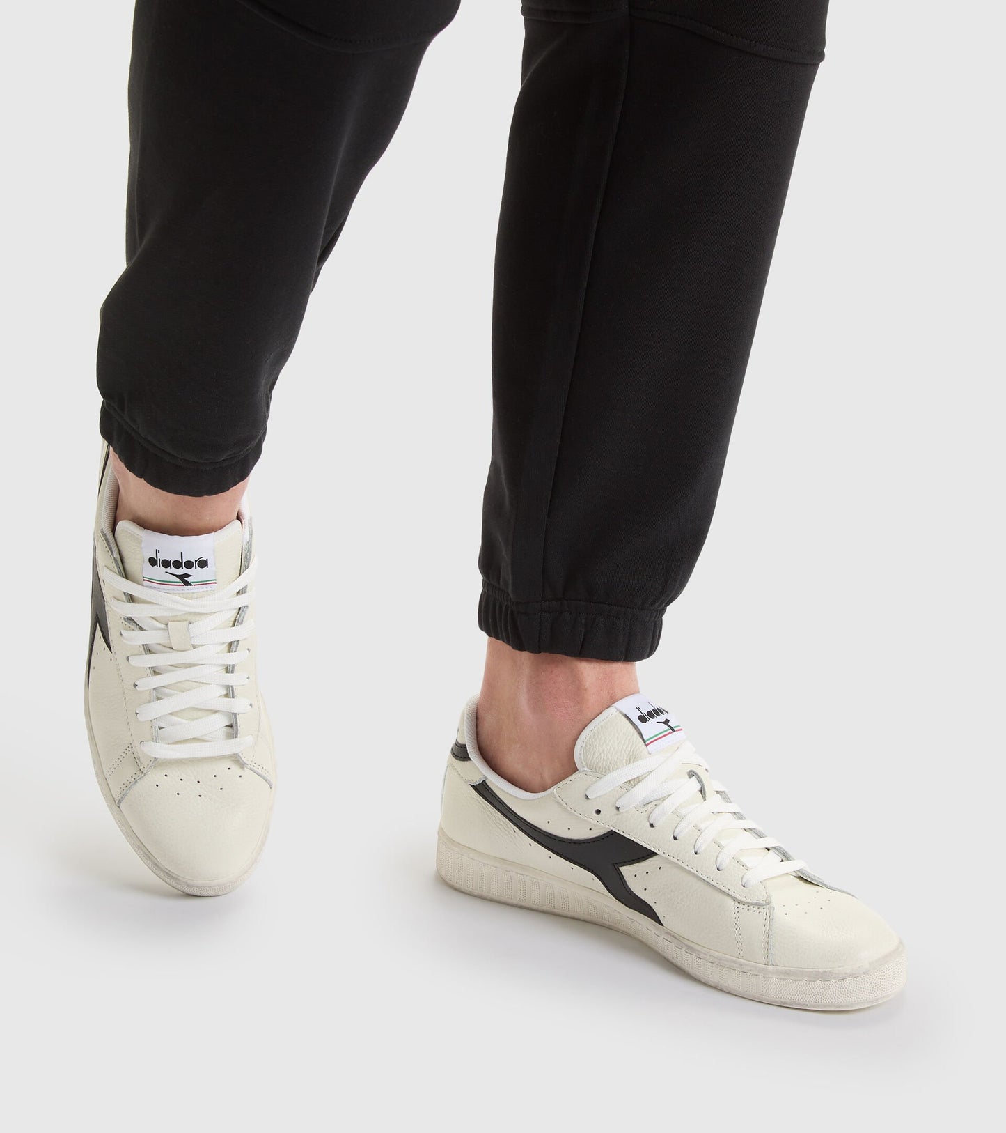 DIADORA GAME L NIEDRIG GEWACHST WEISS/SCHWARZ