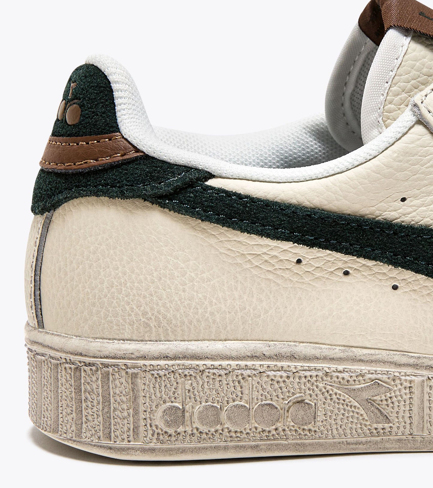 DIADORA GAME L NIEDRIG GEWACHSTES WILDLEDER POP