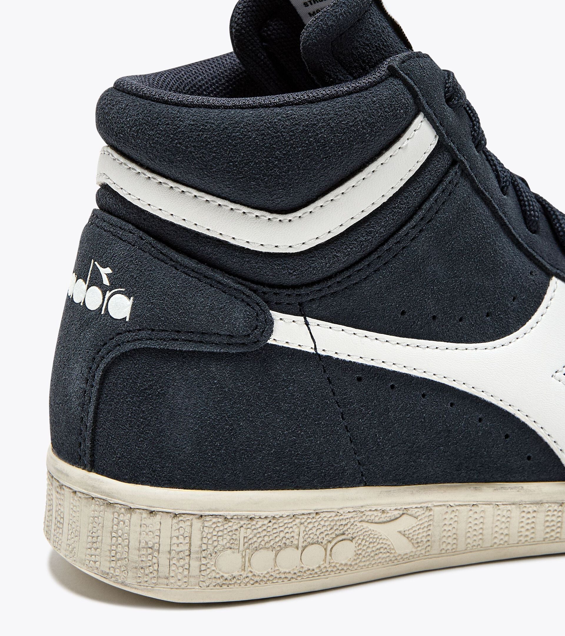 DIADORA GAME L HIGH SUEDE WAXED DEEP BLUE