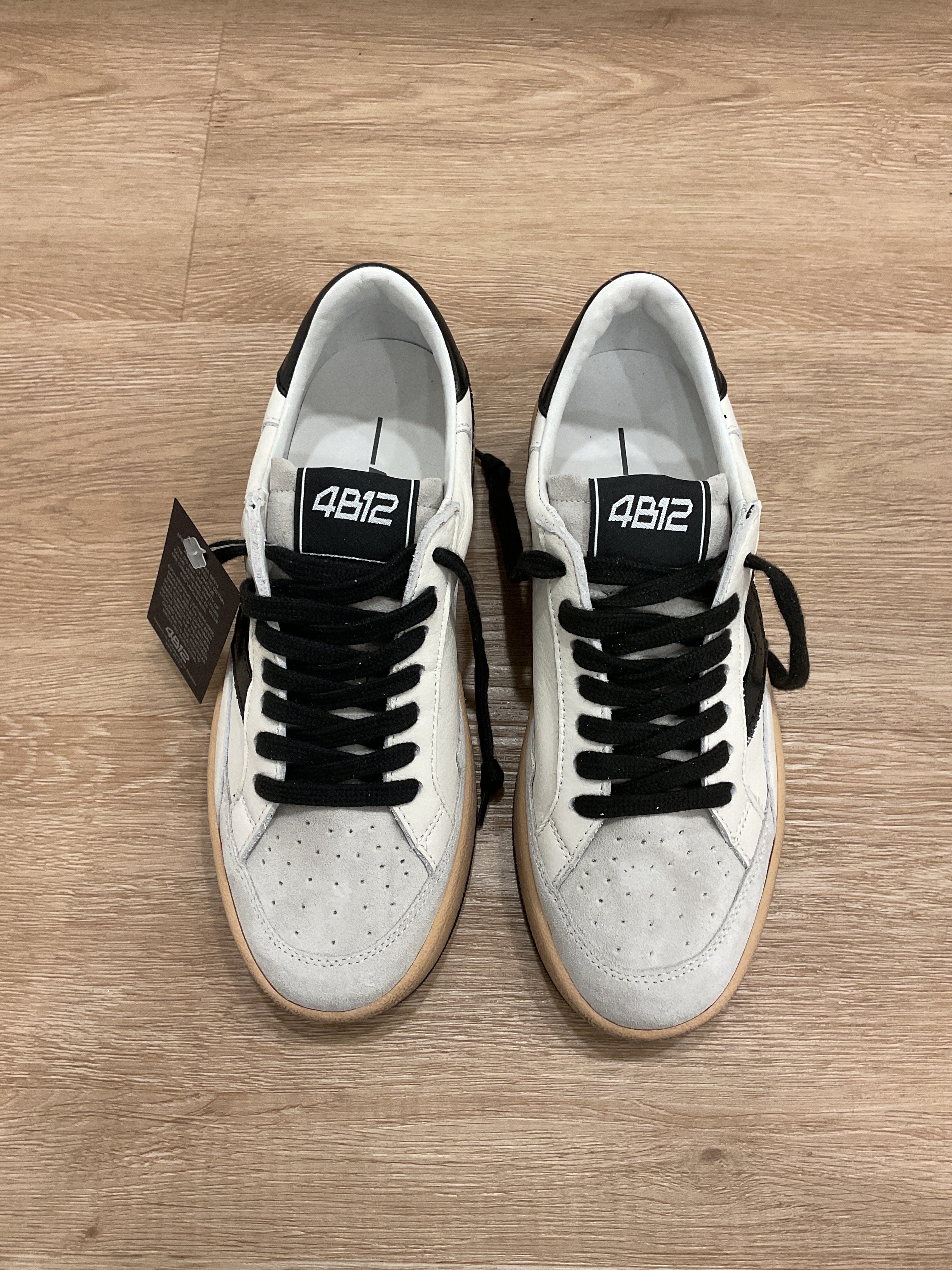4B12 - Sneakers Playnewsky - D235 col. Black/White