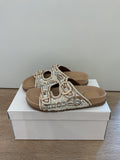 Ovyé - Sandalo ciabatta in pelle con perline col.Beige - Mod WINSOME
