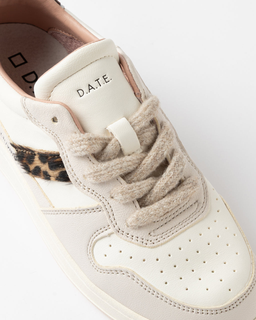 D.A.T.E. Court 2.0 Vintage Ivory/Leopard