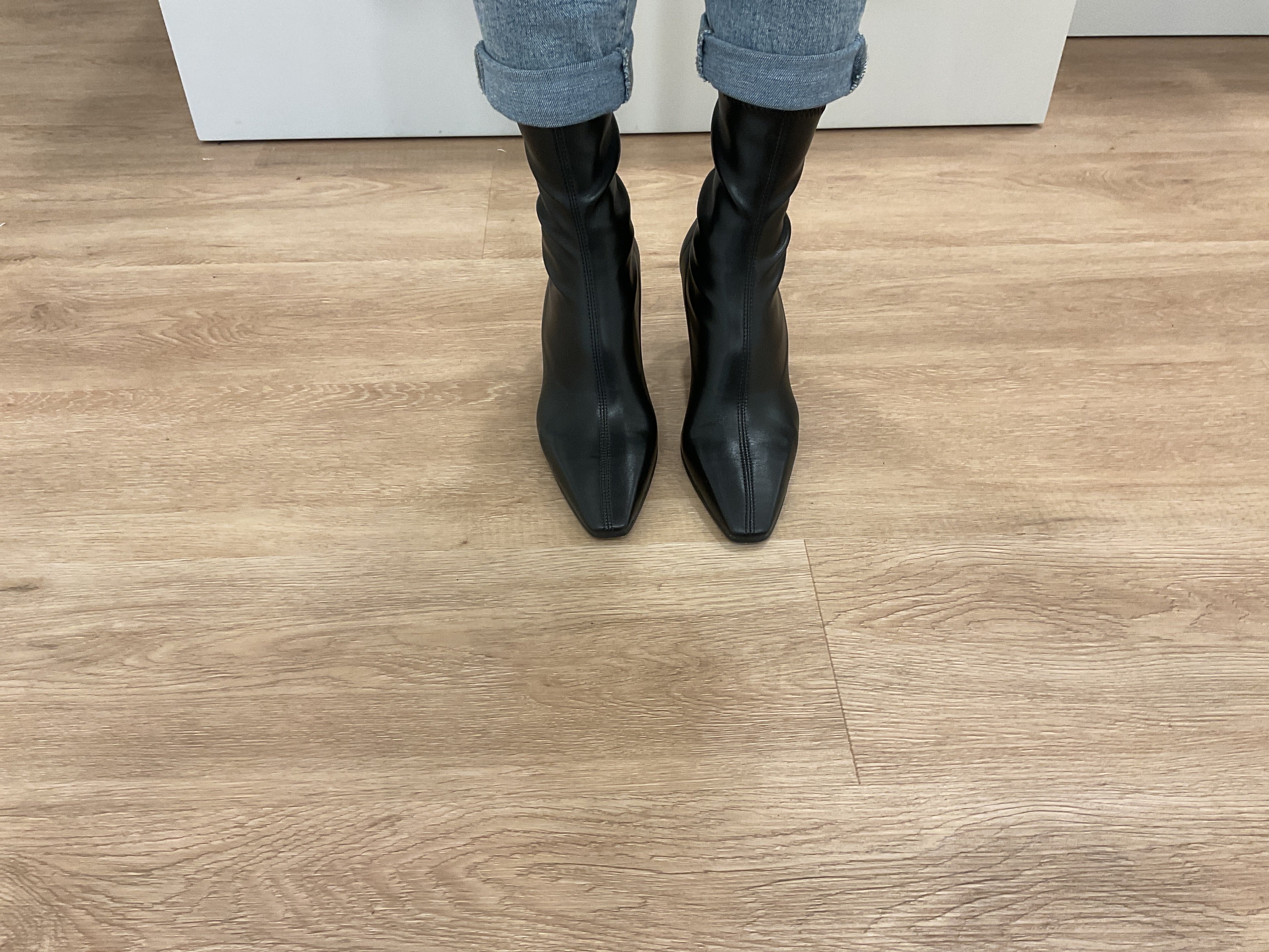 Ovyé - Stivaletto a calza elasticizzato AC1736 col. Nero