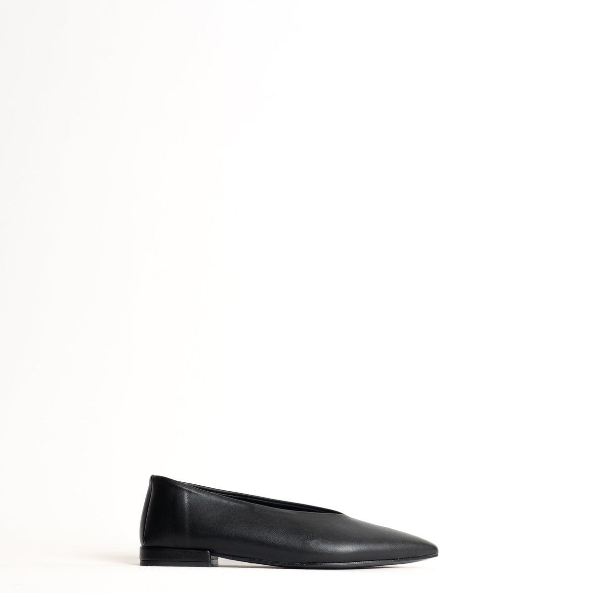 Ovyé - Ballerina in pelle LF411A089IMP col. Nero