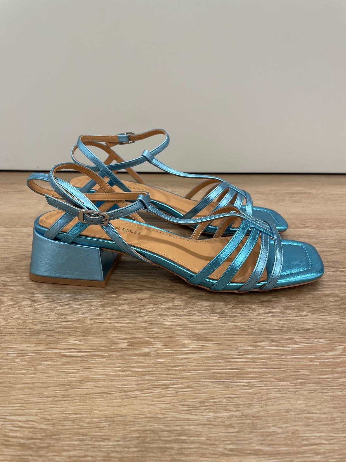 Bruno Premi Scretch Turquoise sandal