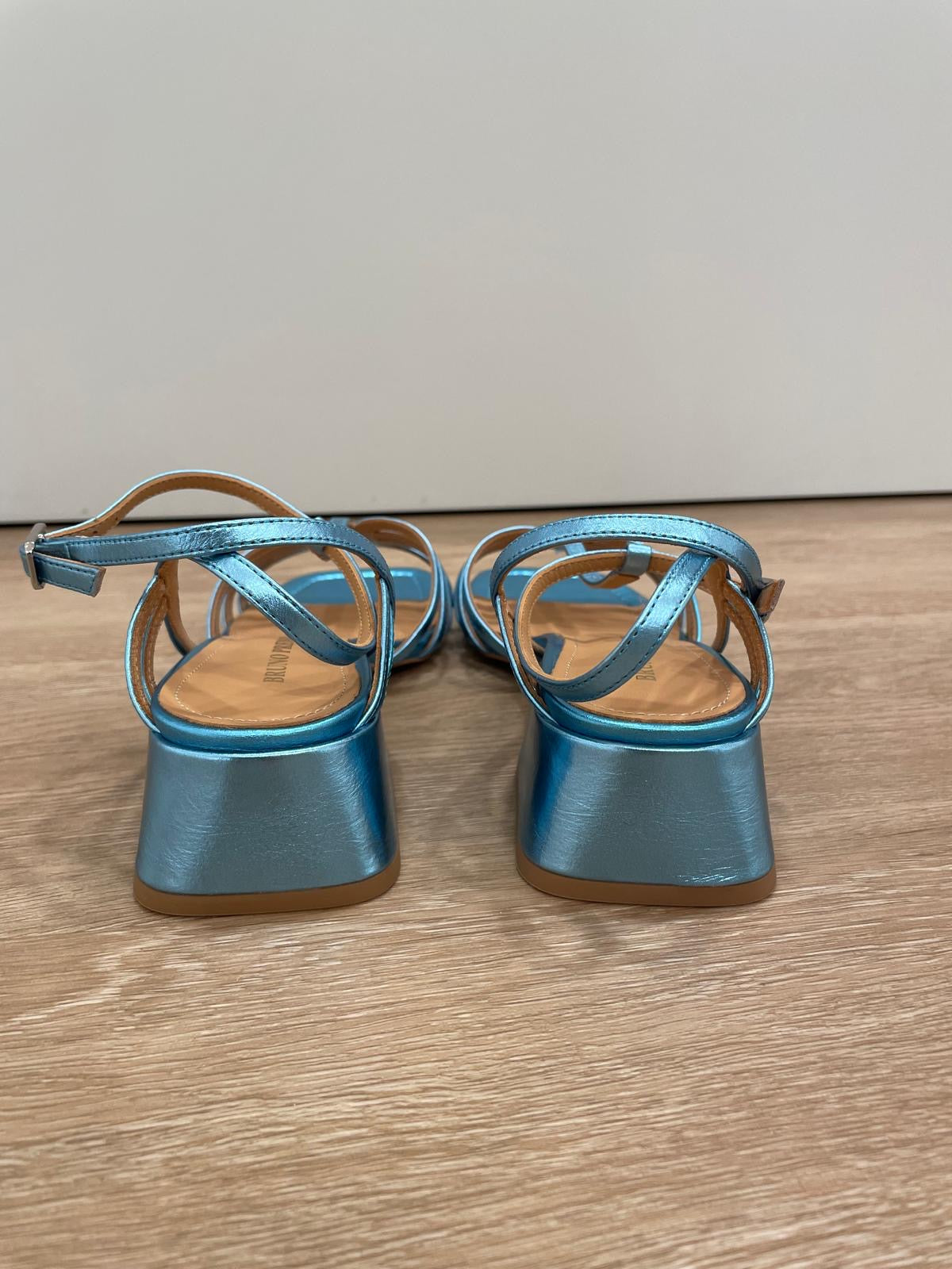 Bruno Premi Scretch Turquoise sandal