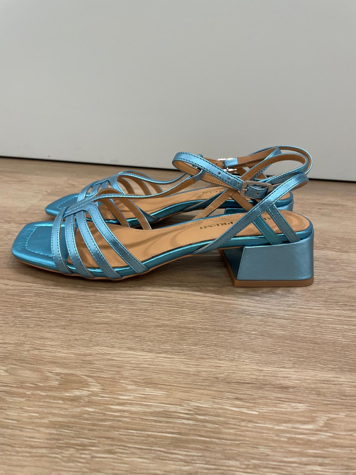 Bruno Premi Scretch Turquoise sandal