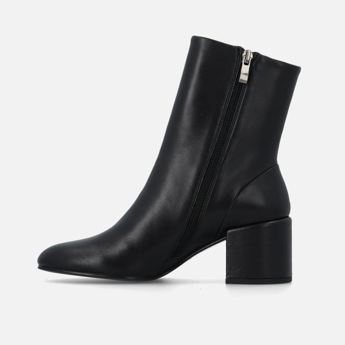 Bruno Premi - tronchetto in pelle con tacco - Col. Nero