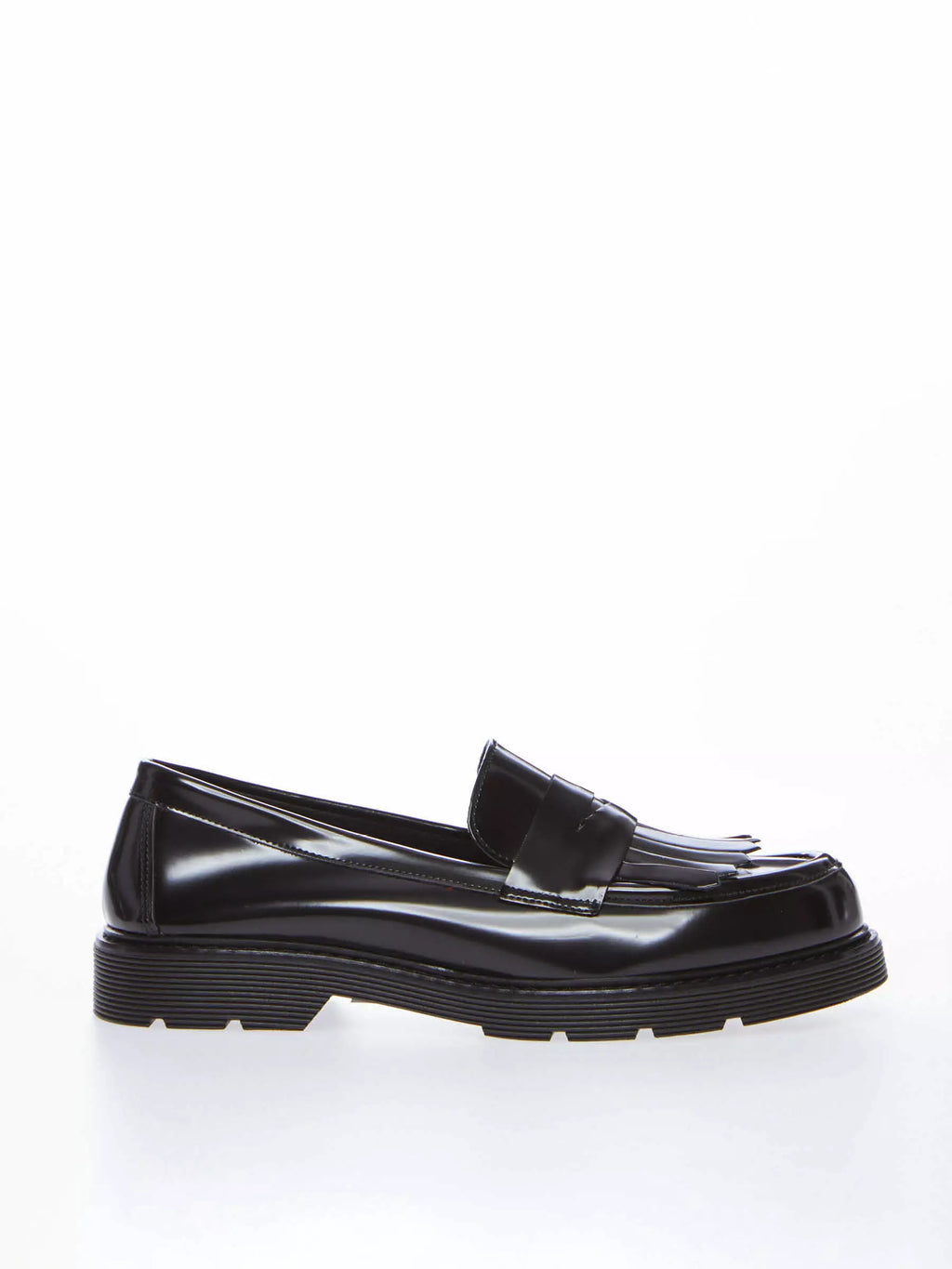 Ovyé - Deia fringed moccasin