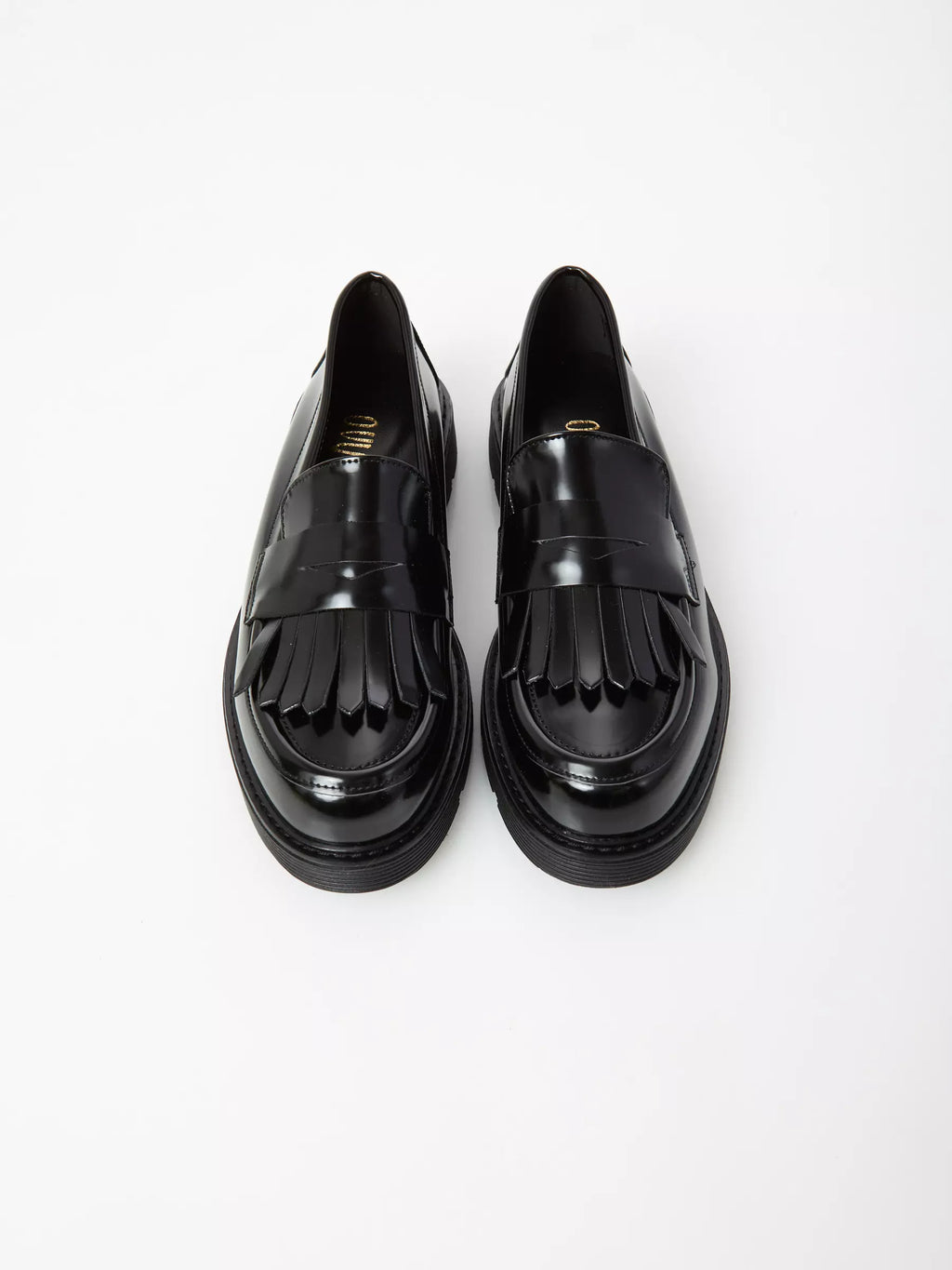 Ovyé - Deia fringed moccasin