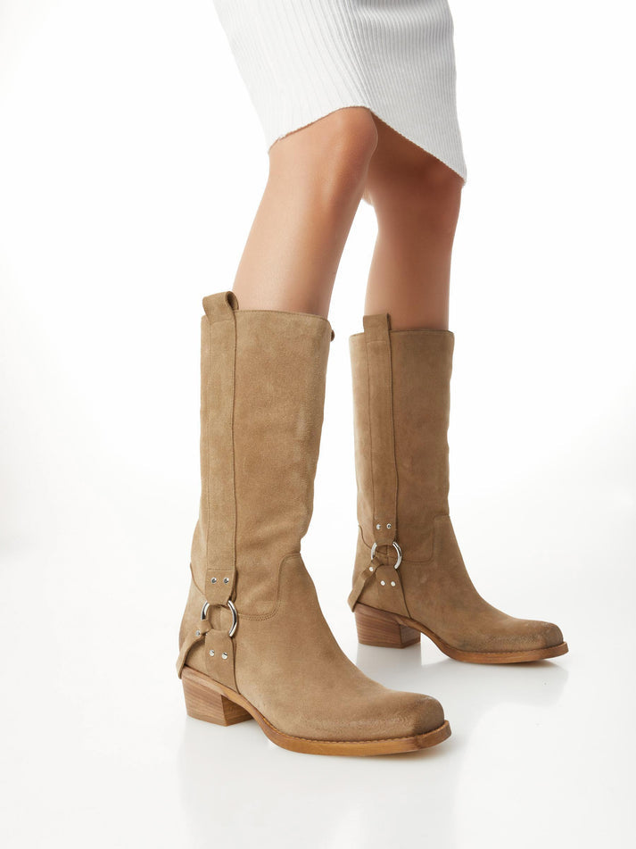 Ovyé Buckle Boot - Suede