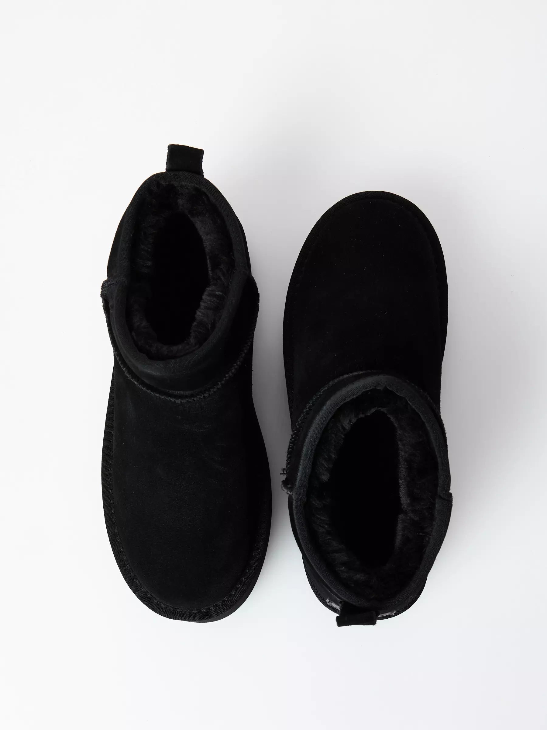 Ovyé - Stivaletto camoscio interno pelliccia col. Nero