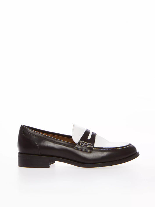 Ovyé Moccasin Black White 